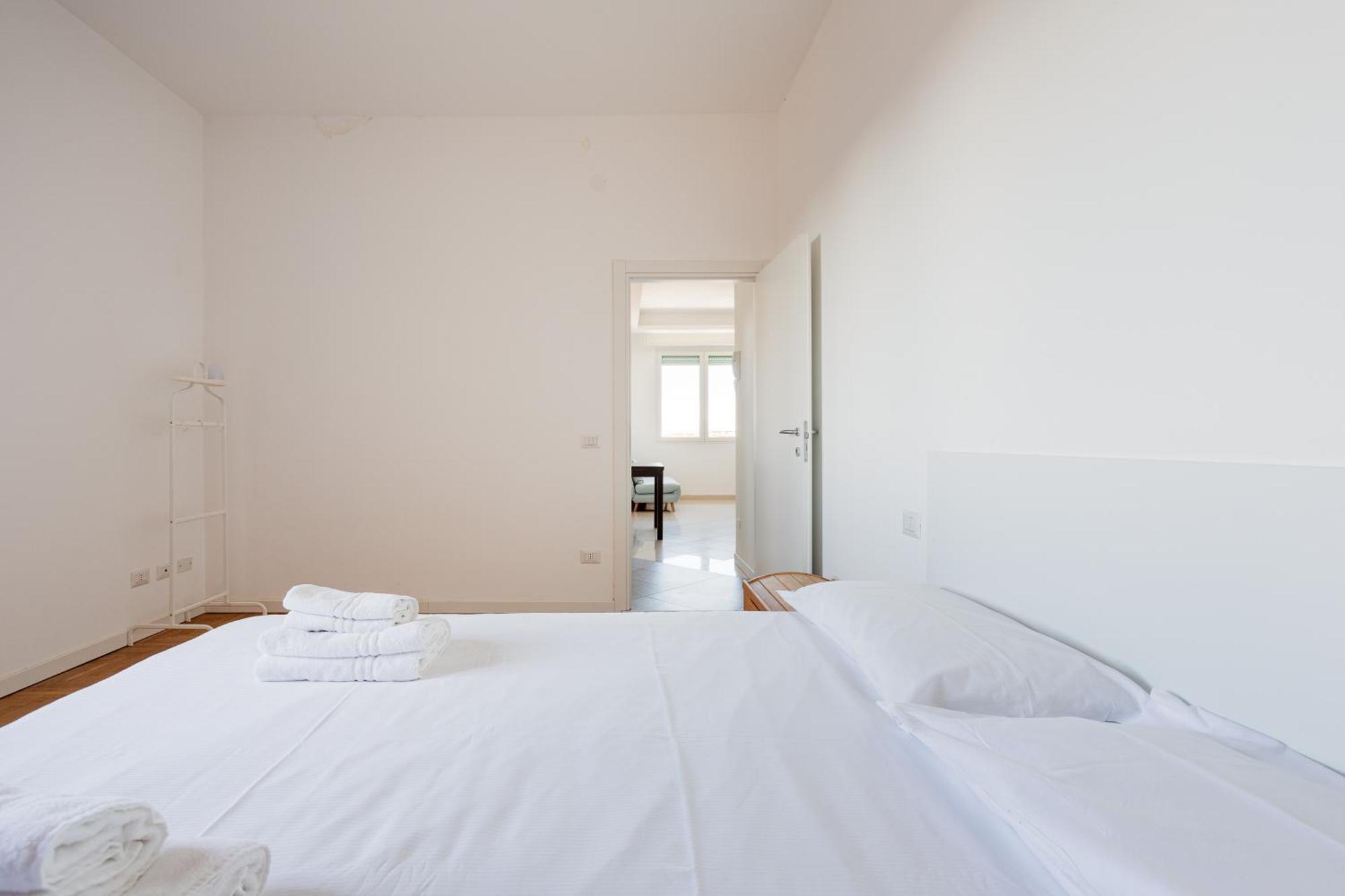 Elegant Milan Apartment In Restocco Area Dış mekan fotoğraf
