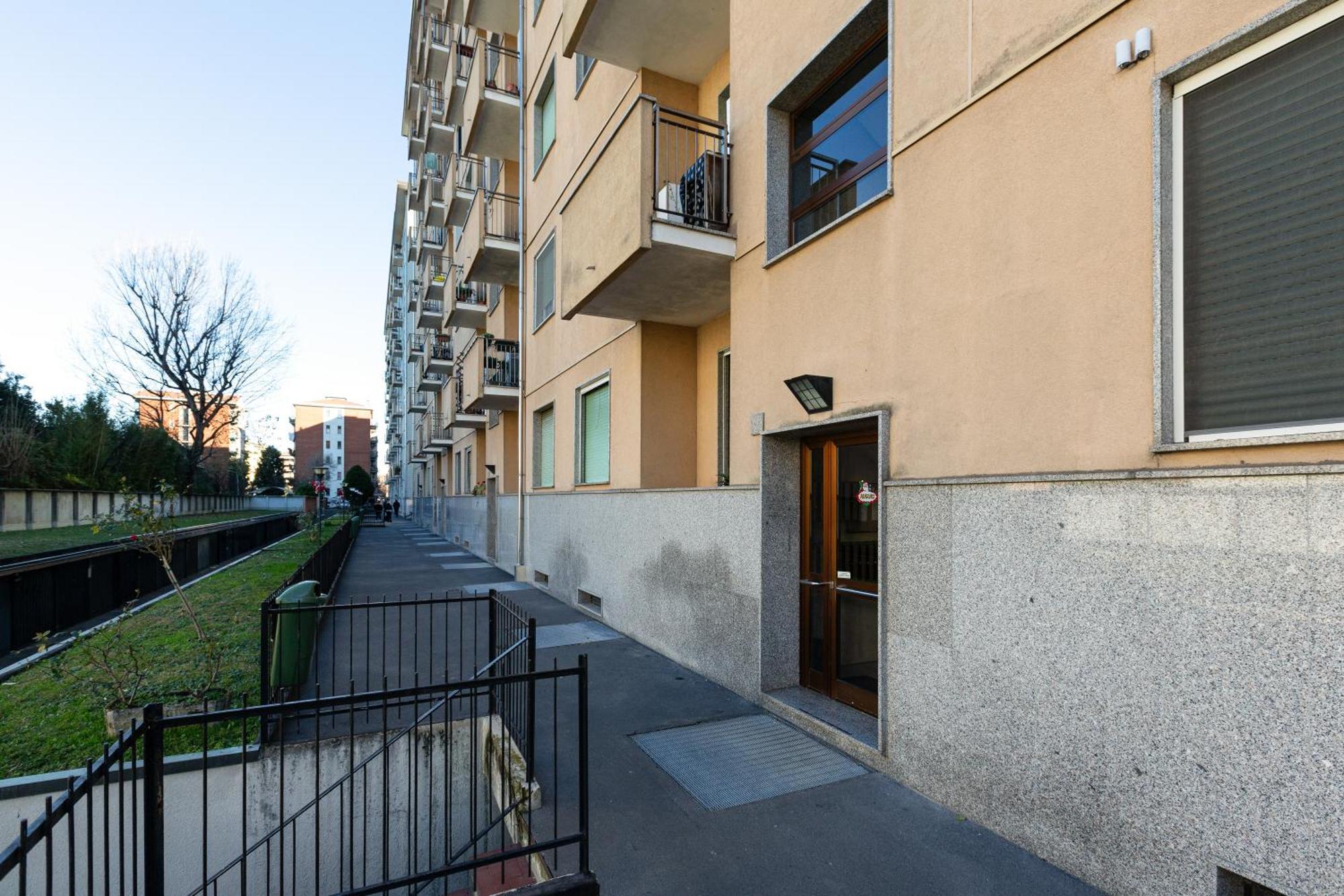Elegant Milan Apartment In Restocco Area Dış mekan fotoğraf
